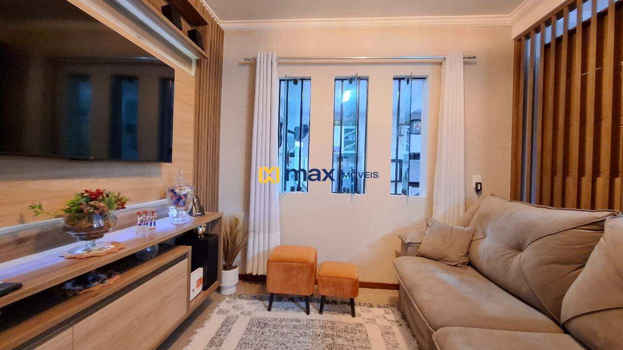 Casa à venda no São João: Sala de estar