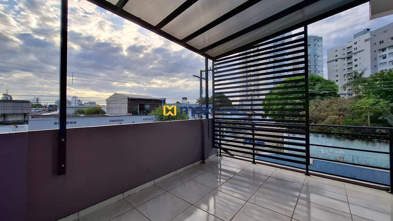 Casa à venda no São João: Sacada