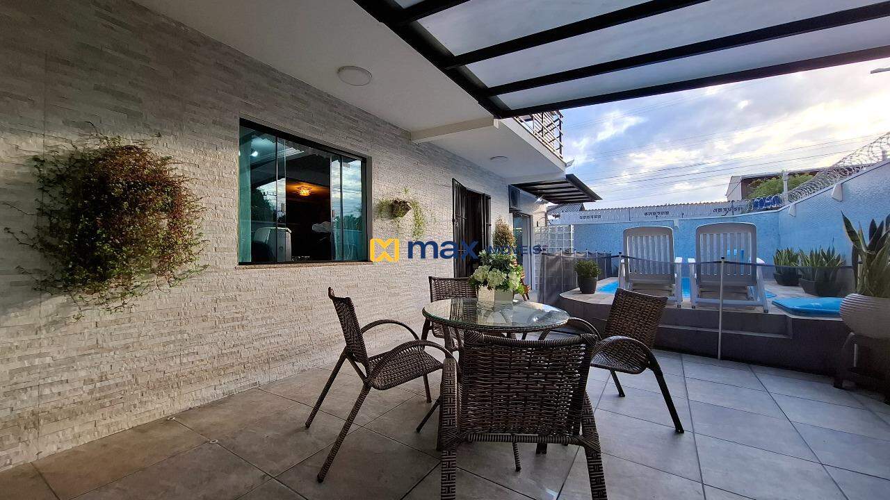 Casa à venda no São João: Área externa