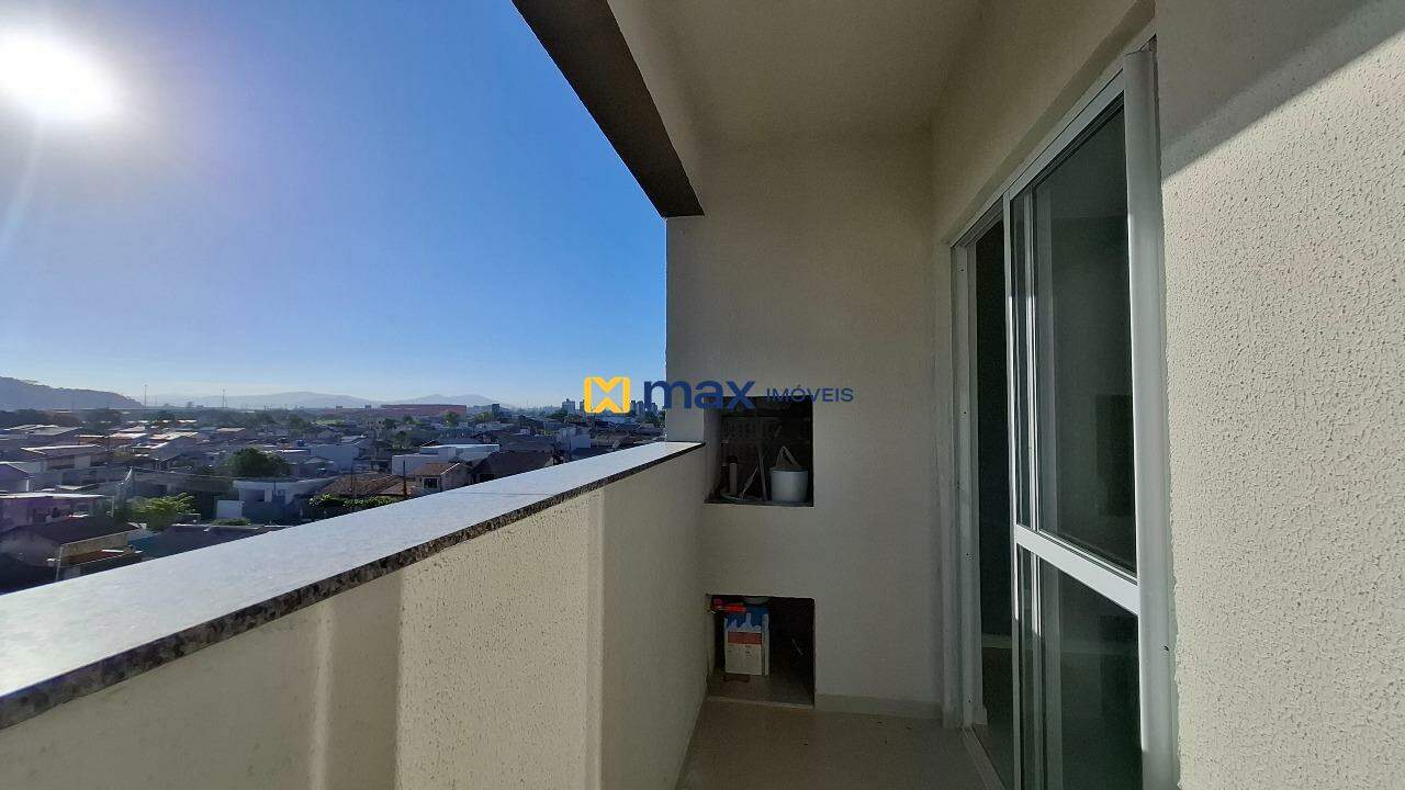 Apartamento à venda no São Vicente: Sacada com churrasqueira
