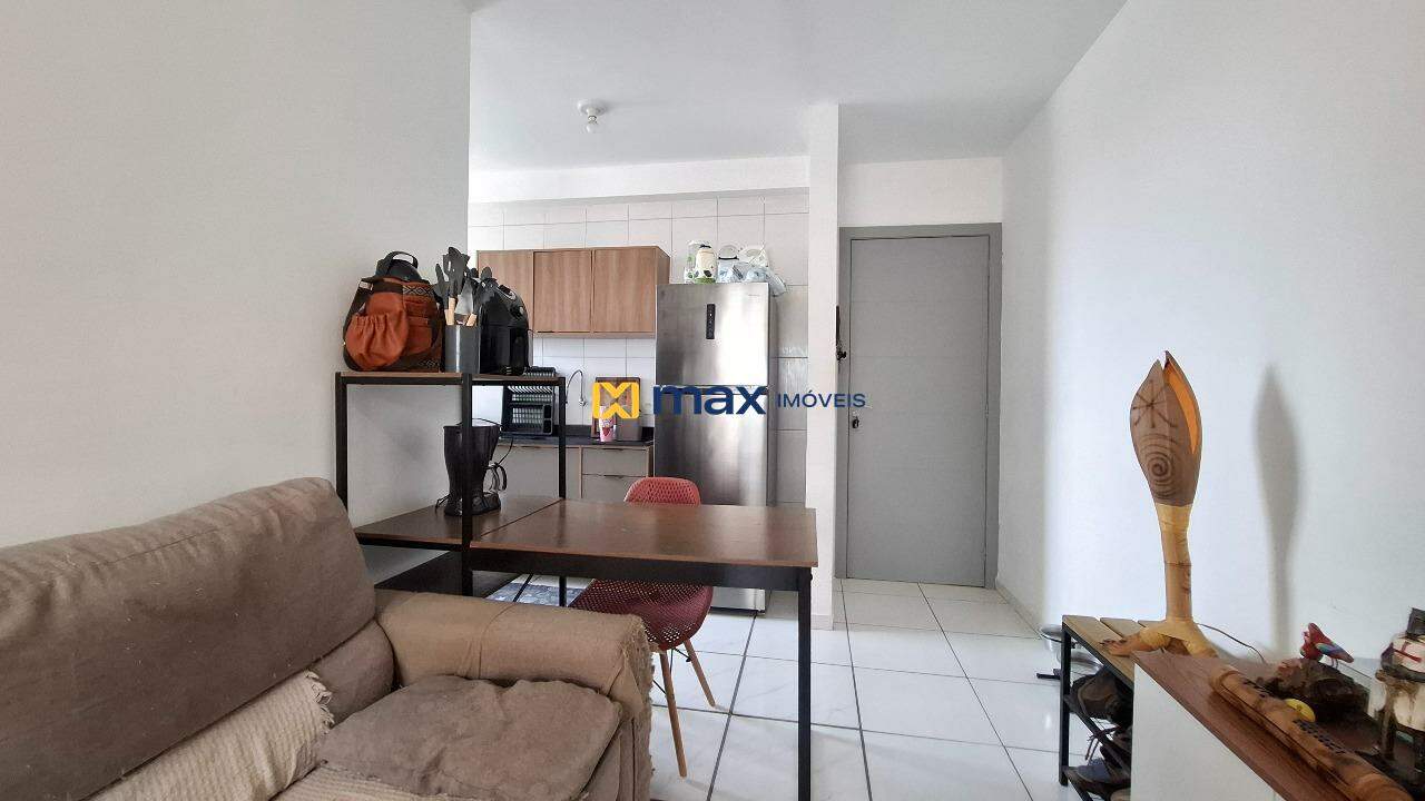 Apartamento à venda no Murta: Living integrado