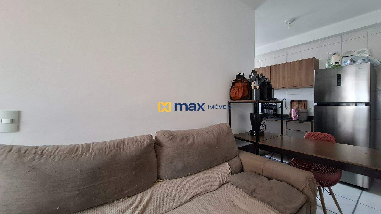 Apartamento à venda no Murta: Living integrado