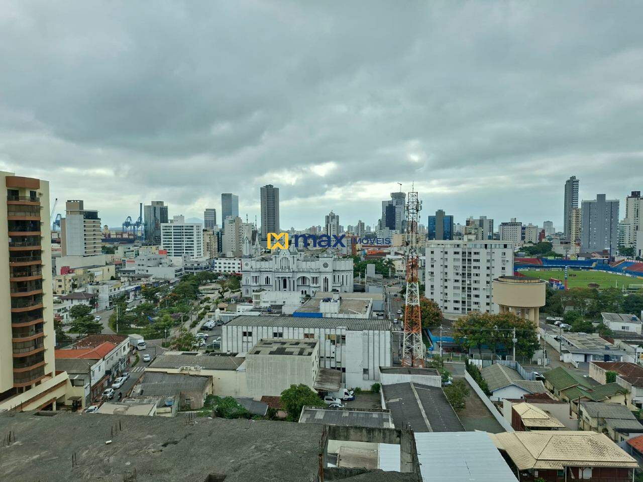 Apartamento para aluguel no Centro: Vista da sacada