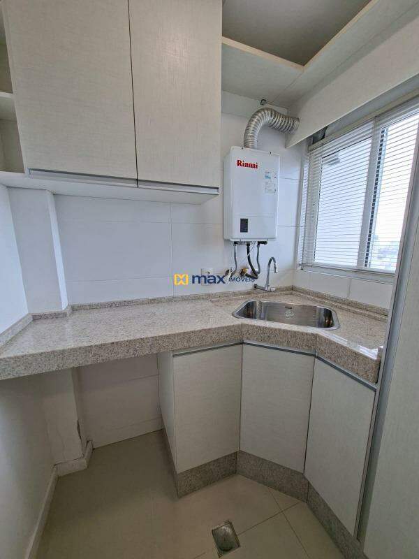 Apartamento para aluguel no Centro: Área de serviço