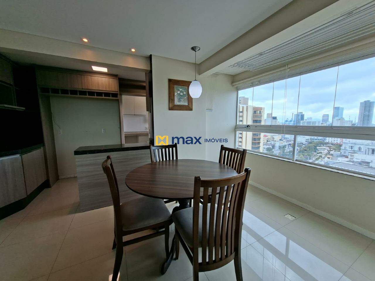 Apartamento para aluguel no Centro: Sala de estar/jantar