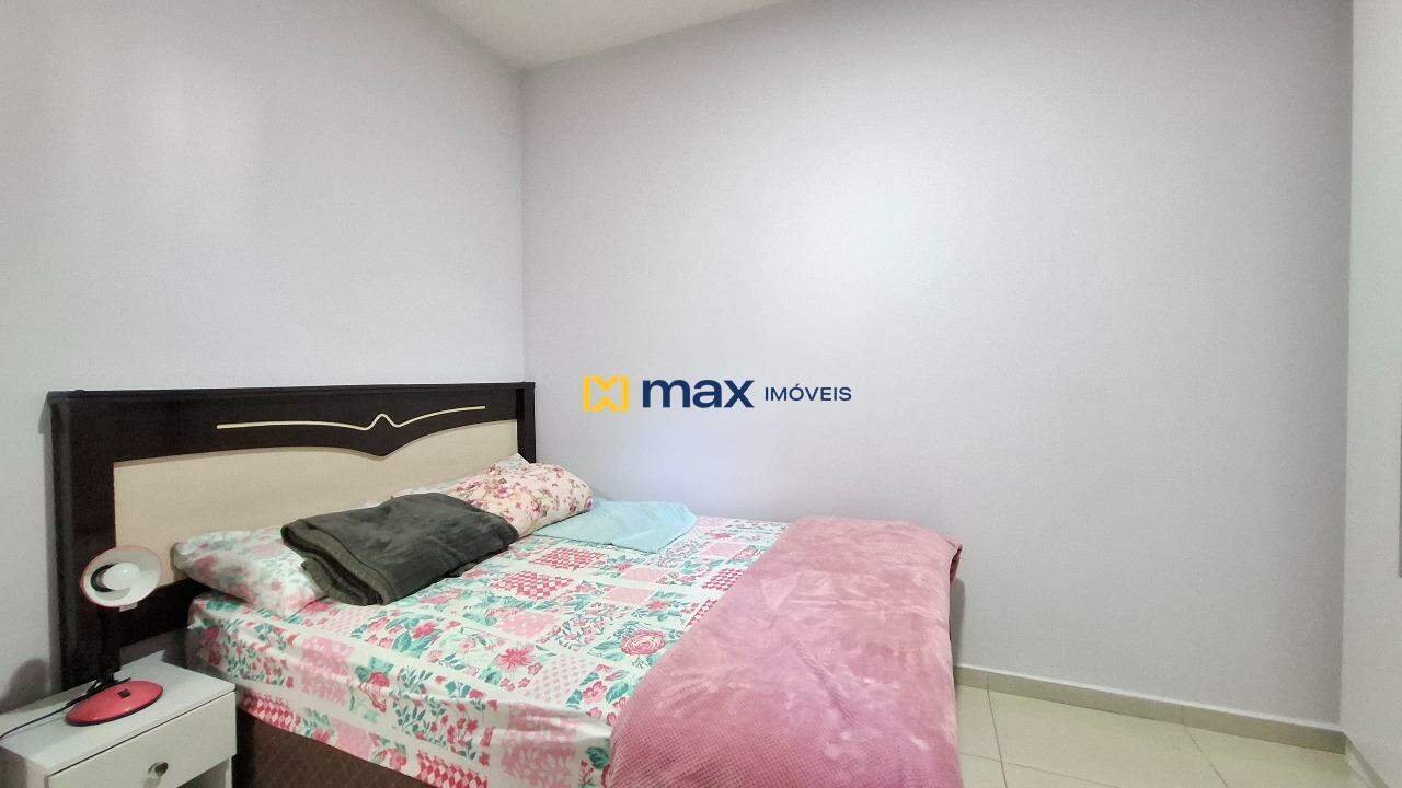 Apartamento à venda no Espinheiros: Dormitório
