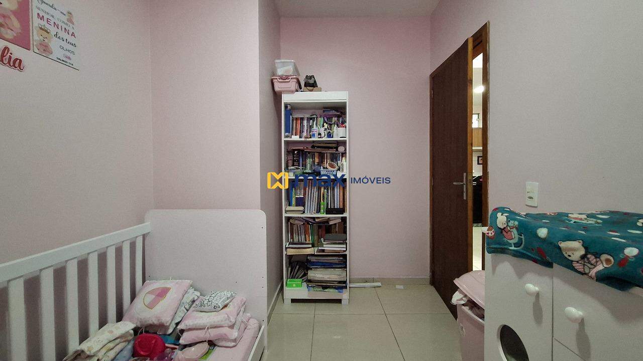 Apartamento à venda no Espinheiros: Dormitório 2