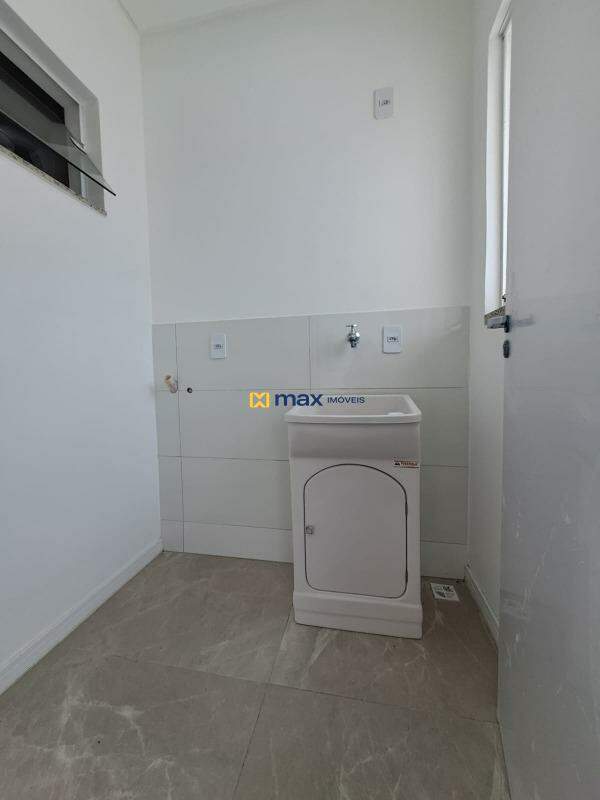Apartamento para aluguel no Gravatá: Area de serviços