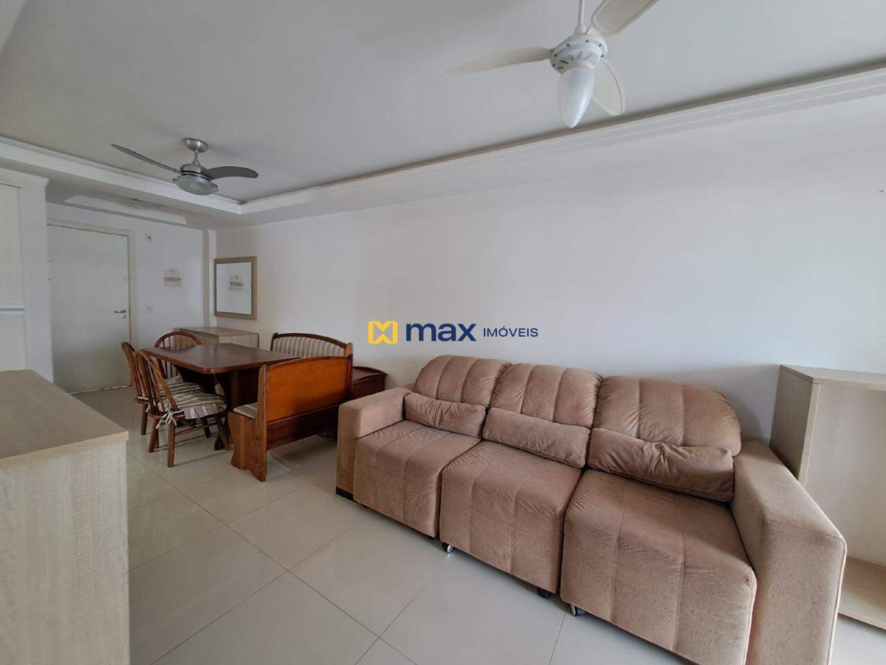 Apartamento para aluguel no Gravatá: Sala de estar