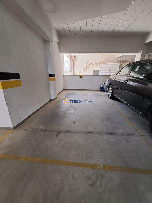 Apartamento para aluguel no Gravatá: Vaga de garagem
