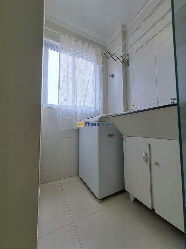 Apartamento para aluguel no Gravatá: Area de serviços