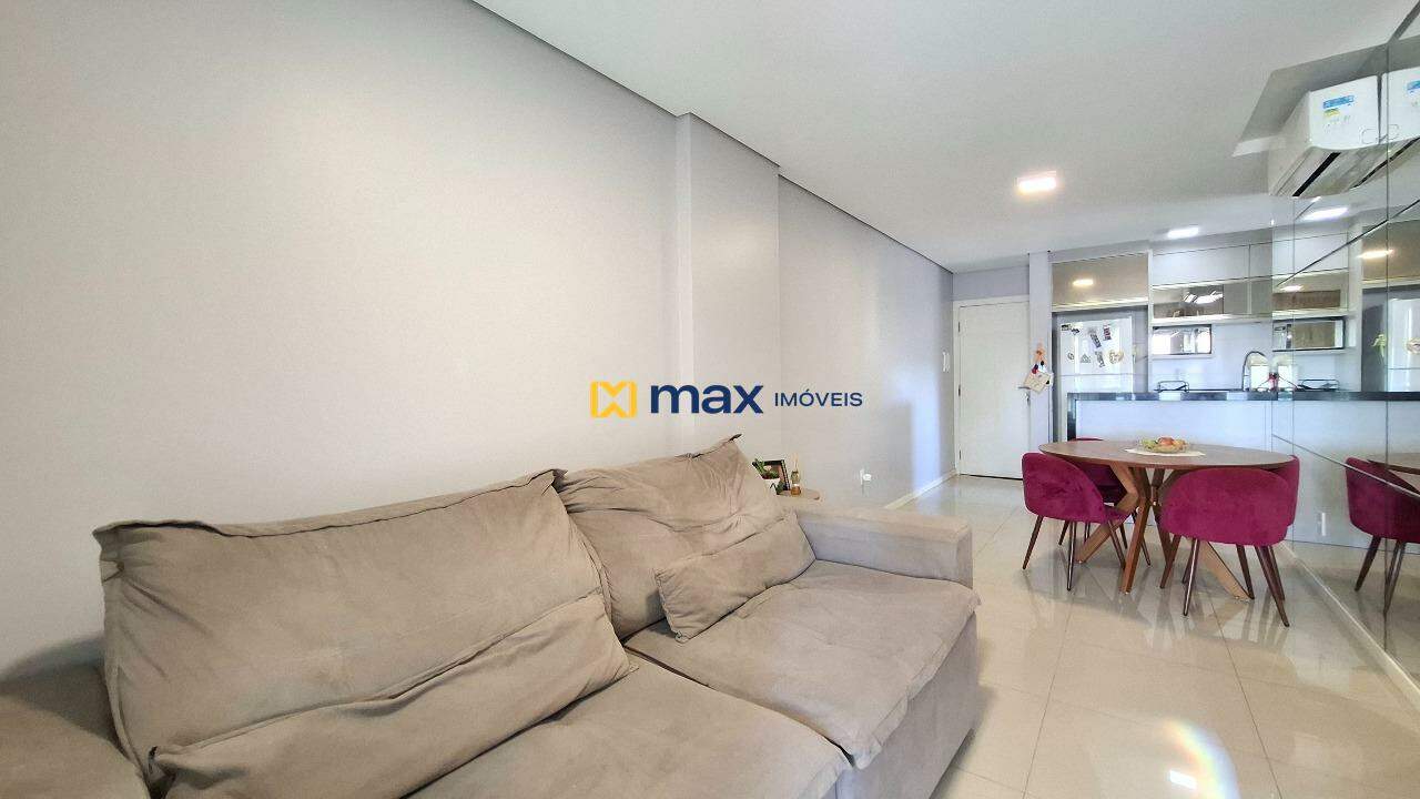 Apartamento para aluguel no São João: Living integrado