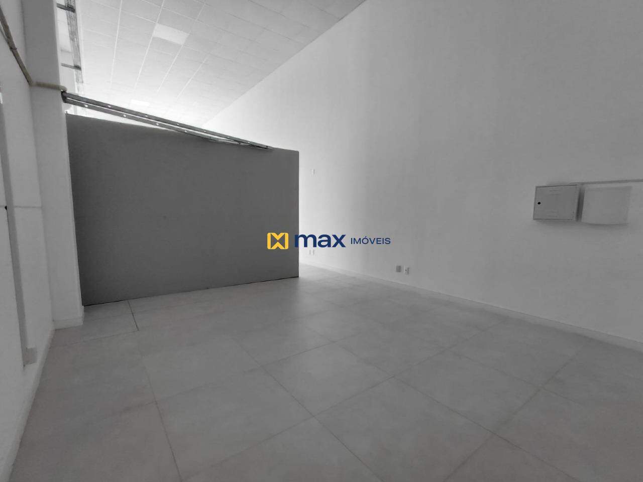 Sala para aluguel no Centro: