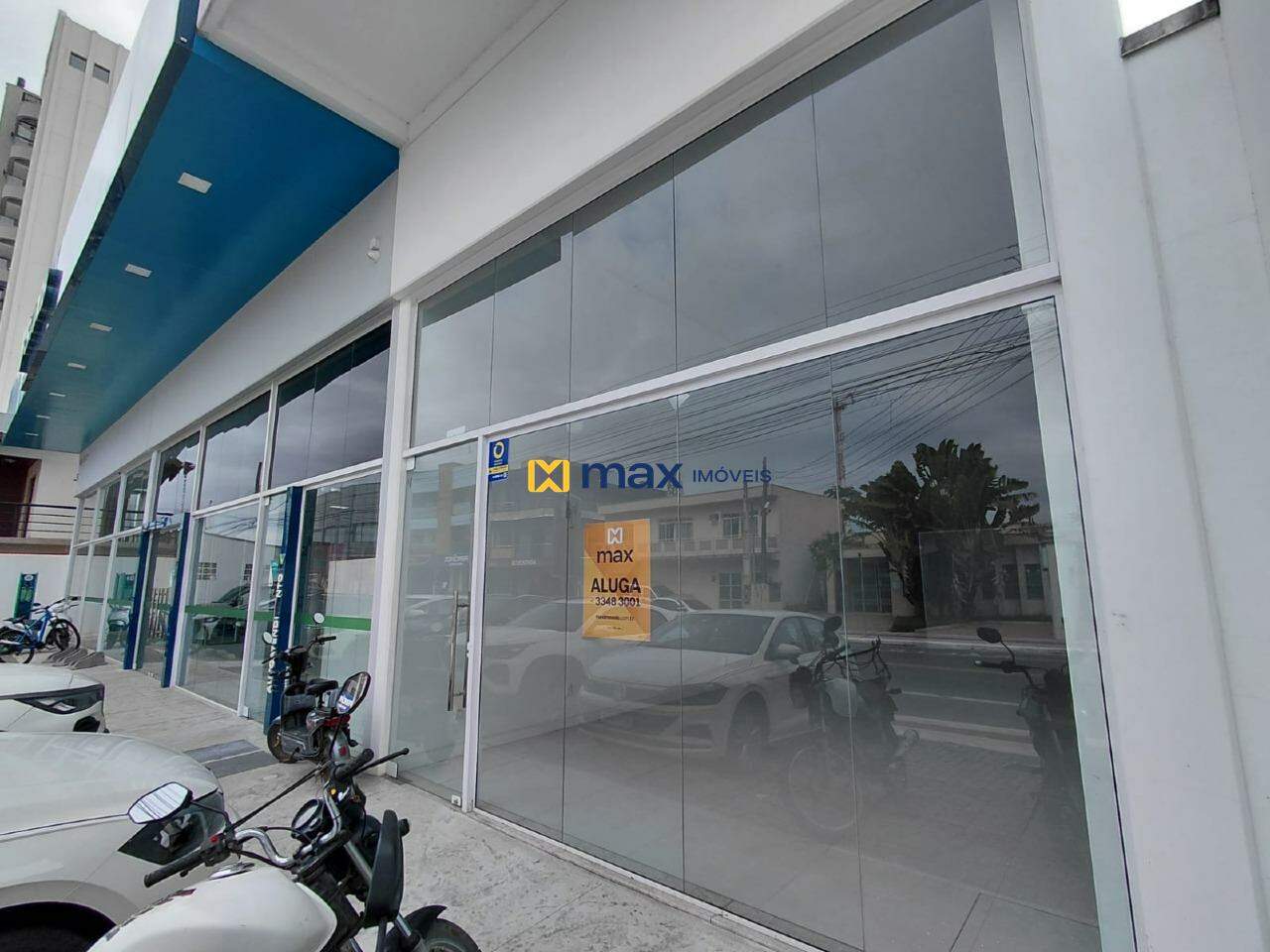 Sala para aluguel no Centro: 