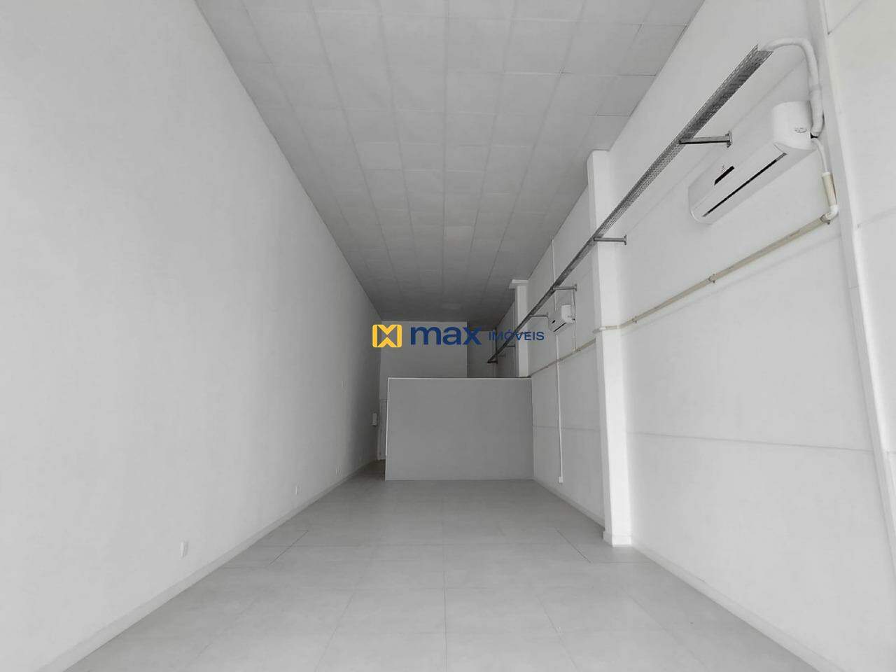 Sala para aluguel no Centro: