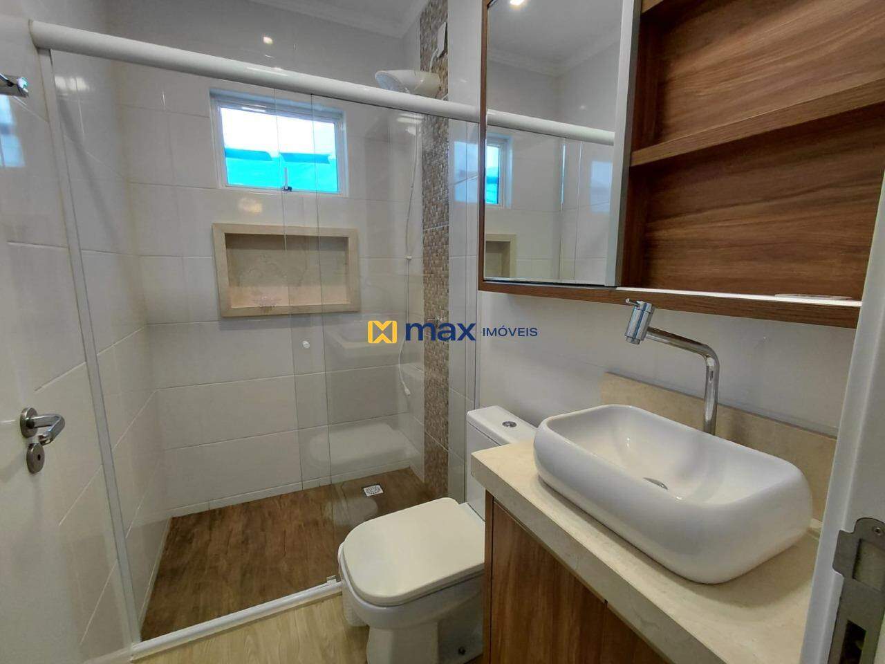 Apartamento para aluguel no Centro: Banheiro Suíte