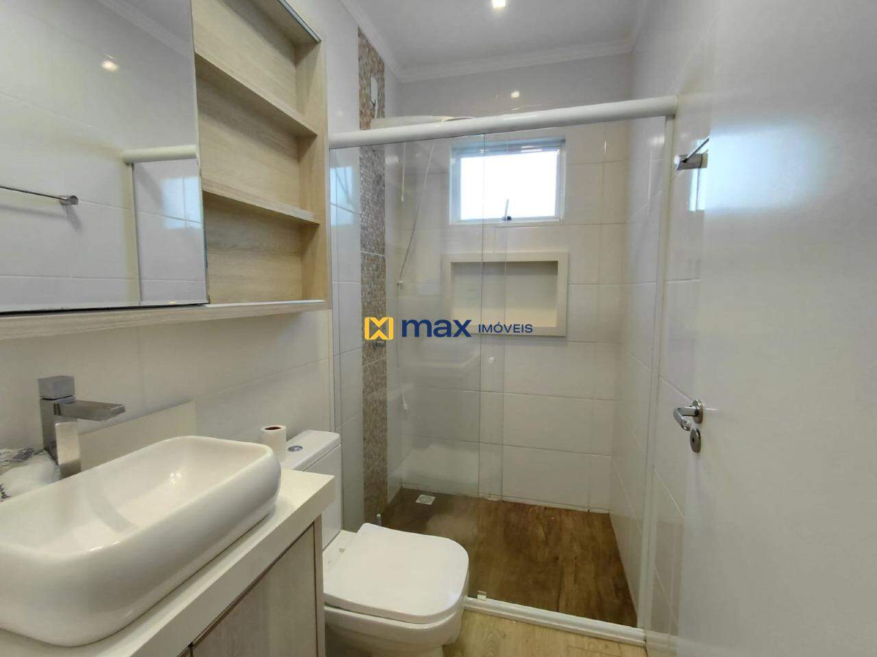 Apartamento para aluguel no Centro: Banheiro social