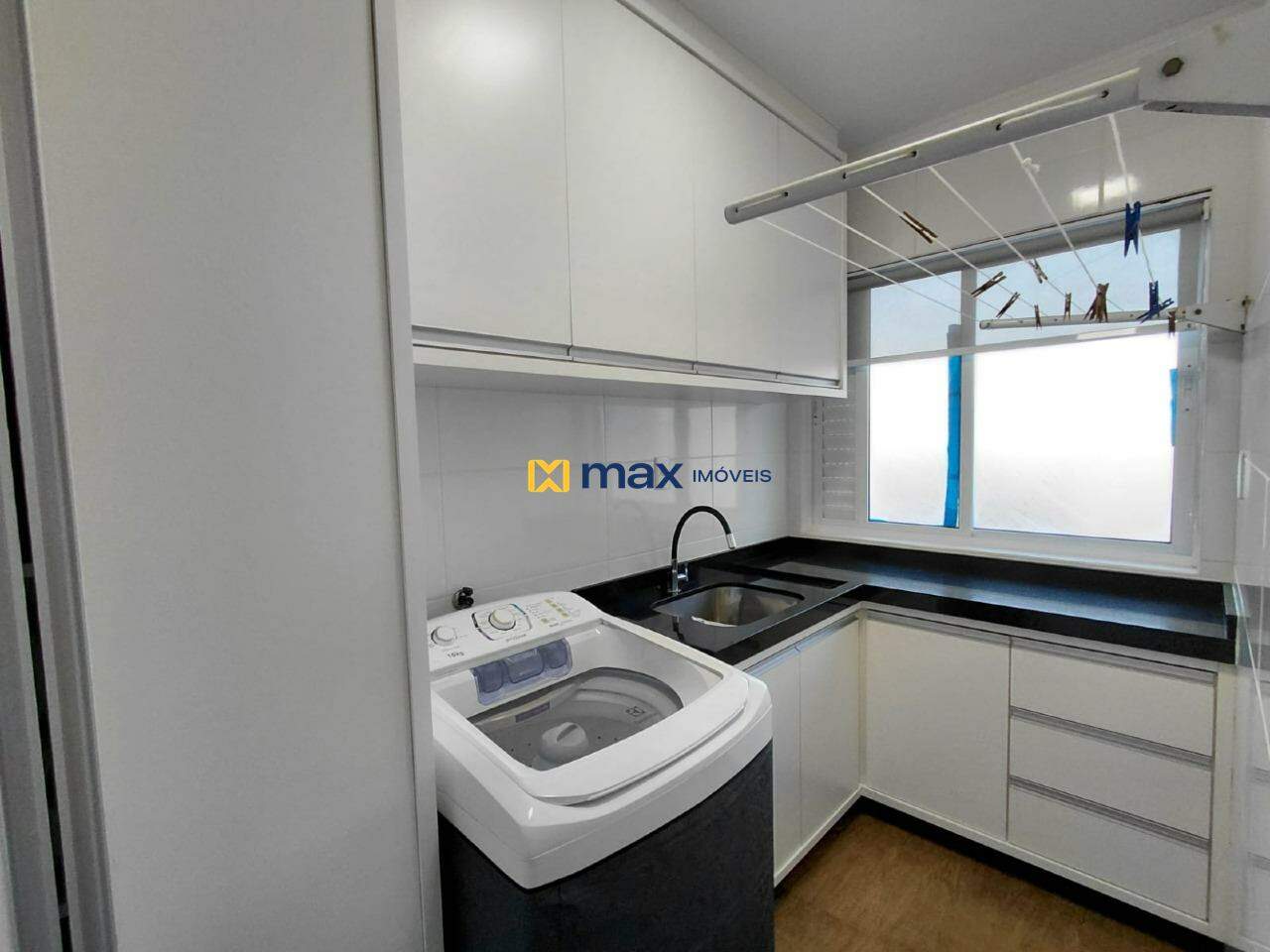 Apartamento para aluguel no Centro: Lavanderia