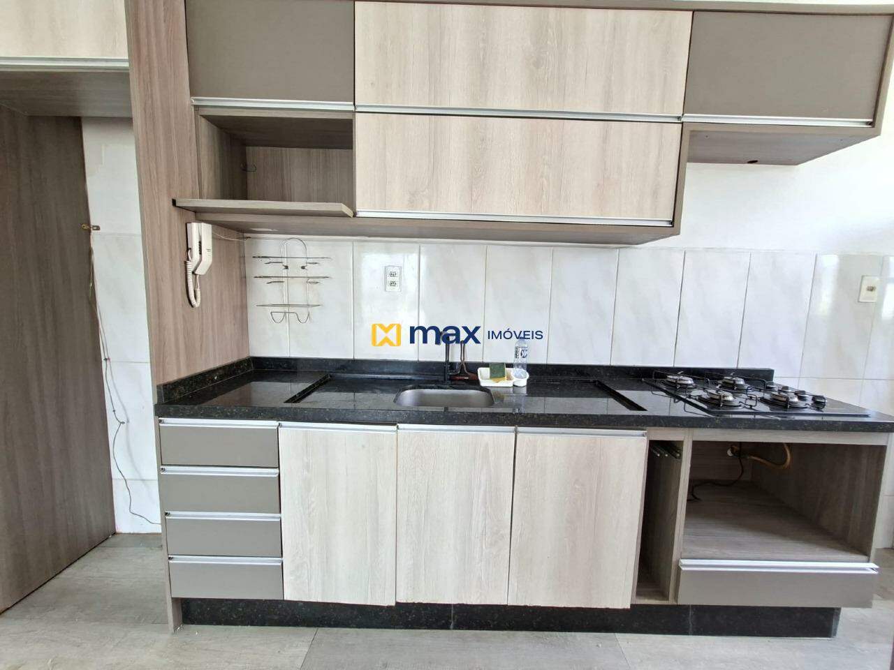 Apartamento para aluguel no Espinheiros: Cozinha