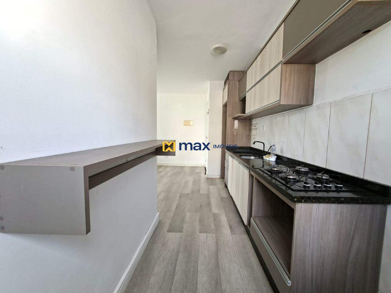 Apartamento para aluguel no Espinheiros: Cozinha