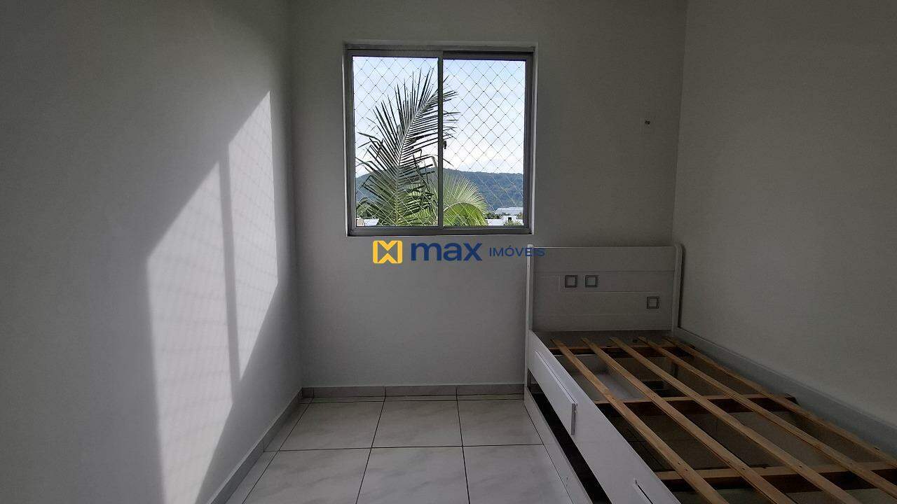 Apartamento à venda no Espinheiros: Dormitório