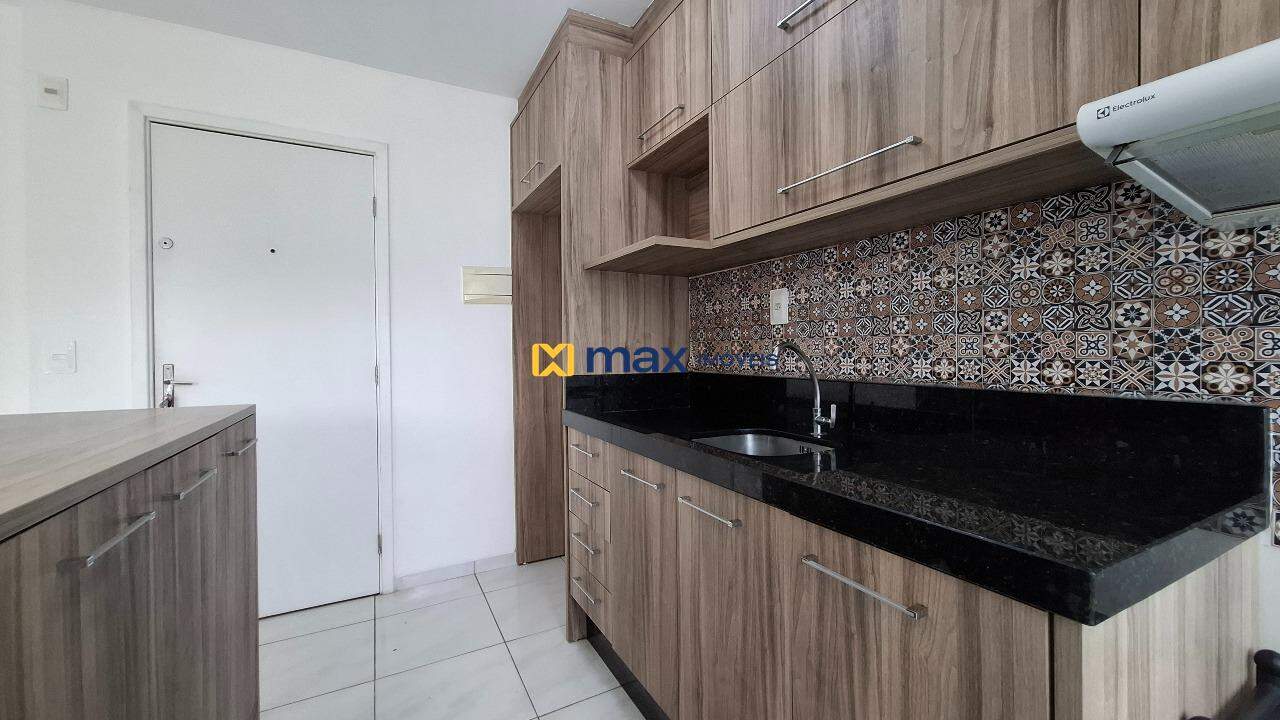 Apartamento à venda no Espinheiros: Cozinha