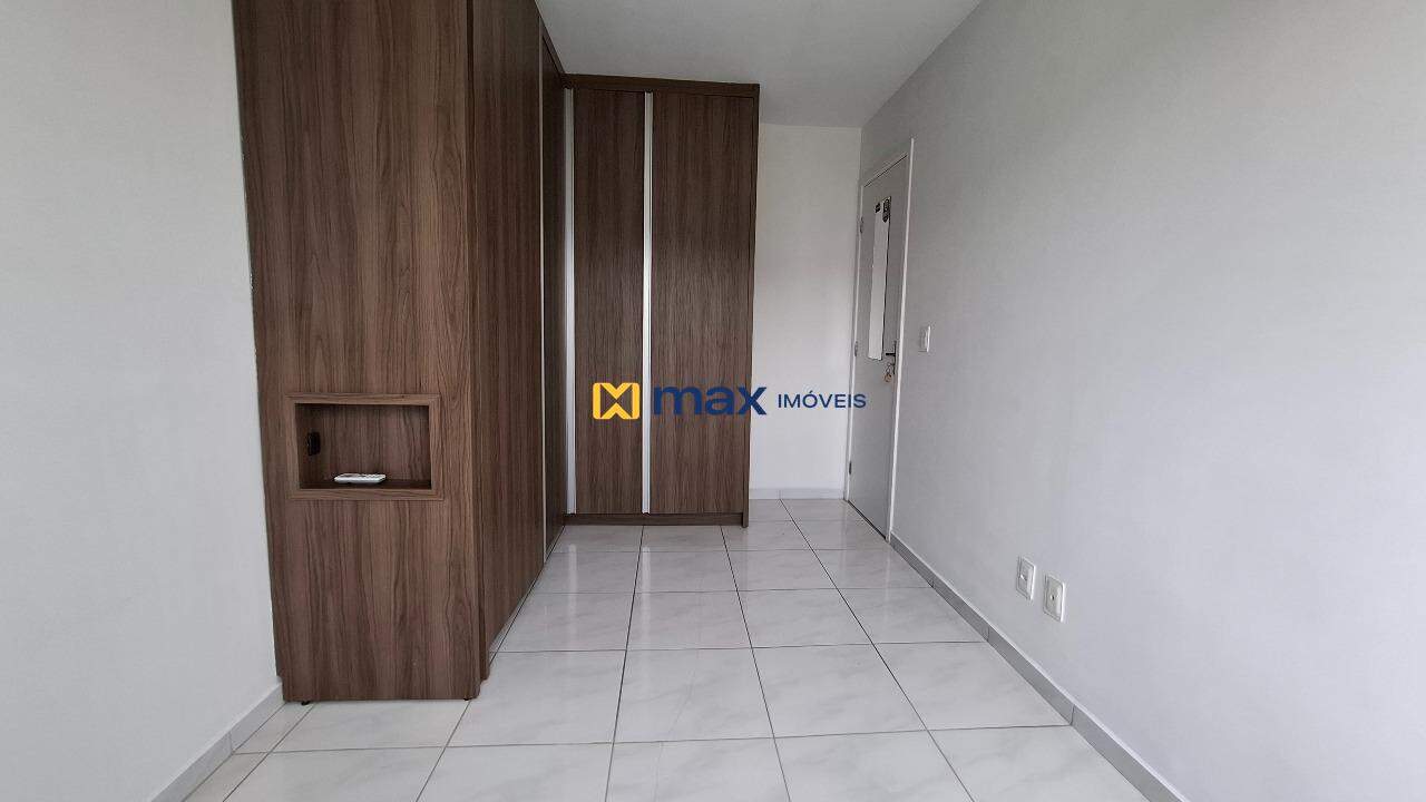 Apartamento à venda no Espinheiros: Dormitório 2