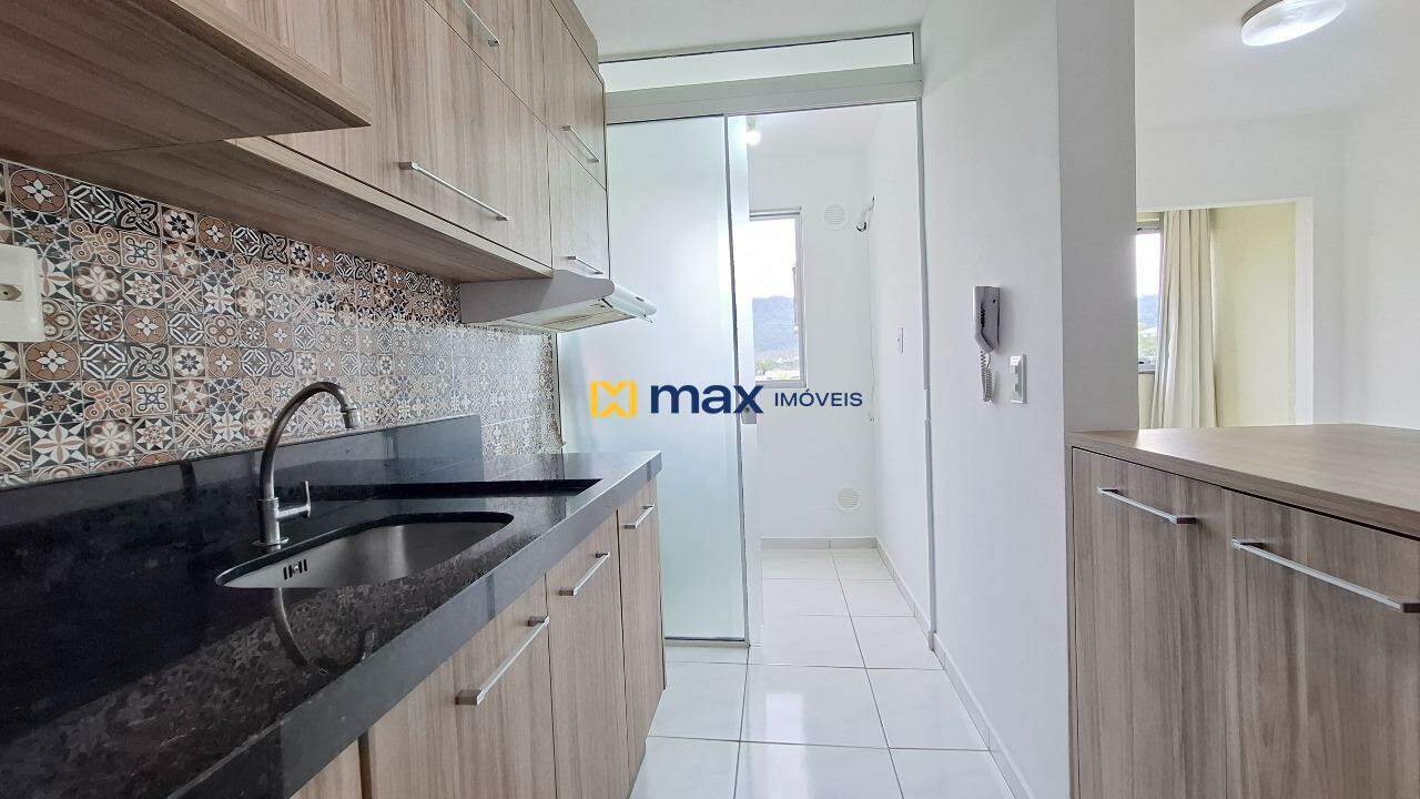Apartamento à venda no Espinheiros: Cozinha