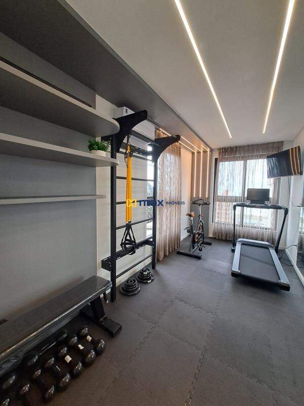 Apartamento para aluguel no Centro: Academia