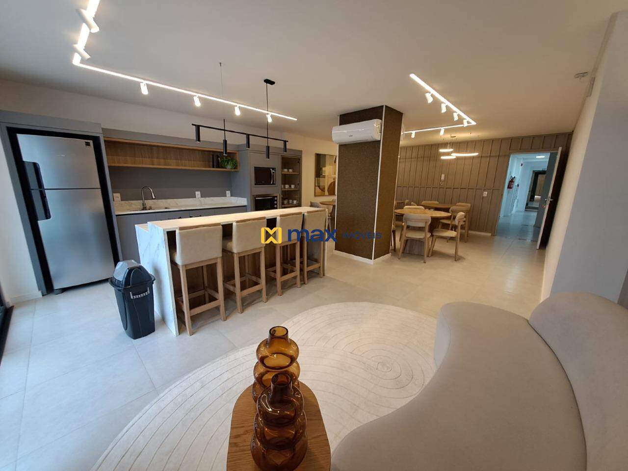 Apartamento para aluguel no Centro: sallao de festas 2
