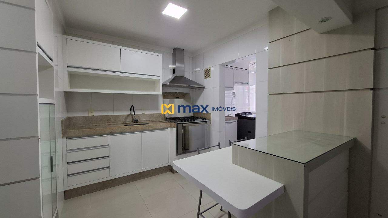 Apartamento para aluguel no Praia Brava de Itajaí: Cozinha