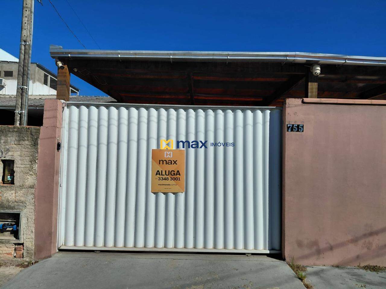 Casa para aluguel no Meia Praia: 