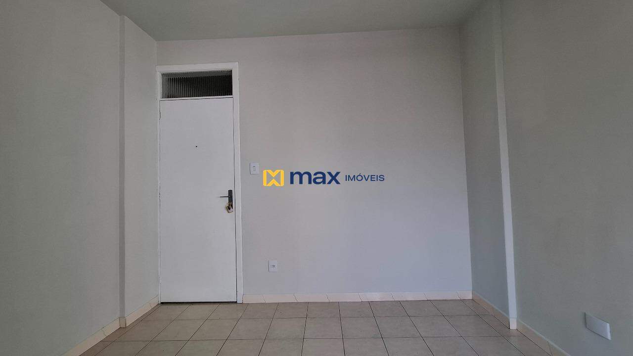 Sala à venda no Centro: Sala