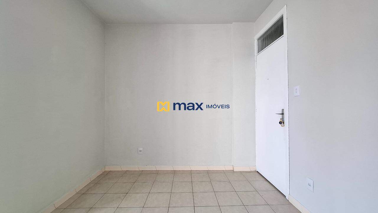Sala à venda no Centro: Sala