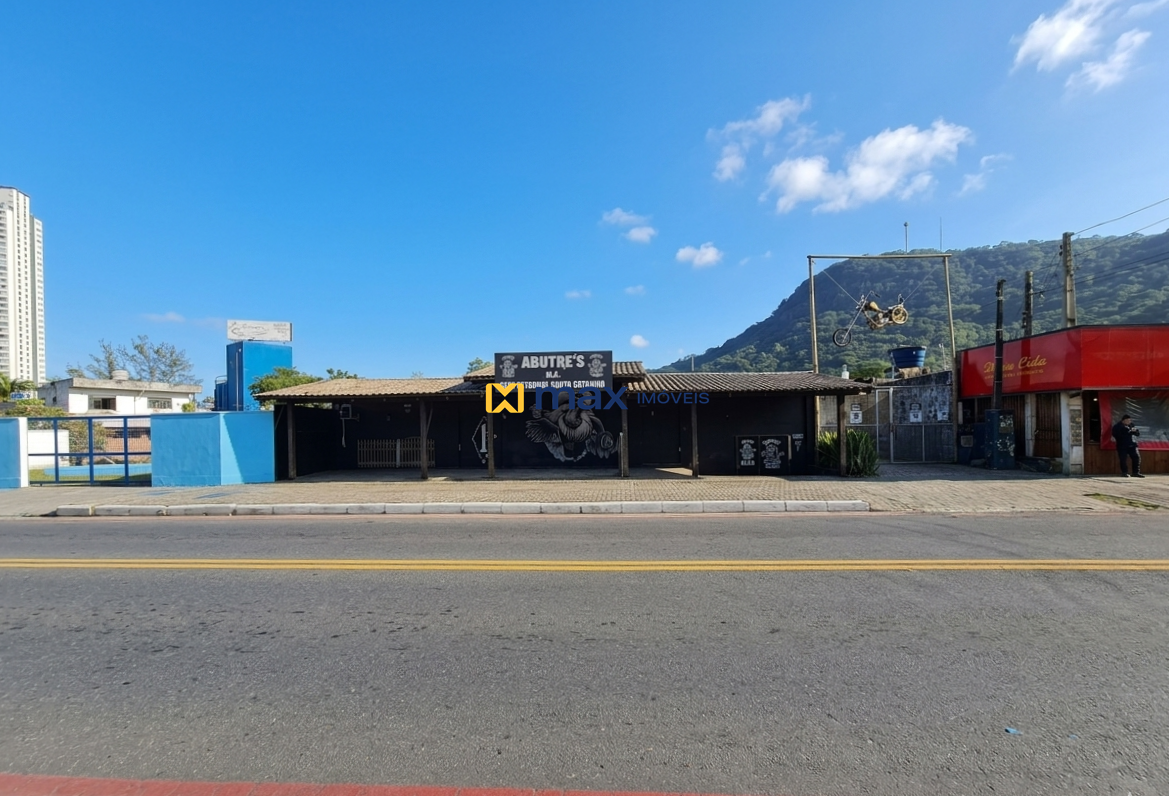 Terreno à venda no Barra: