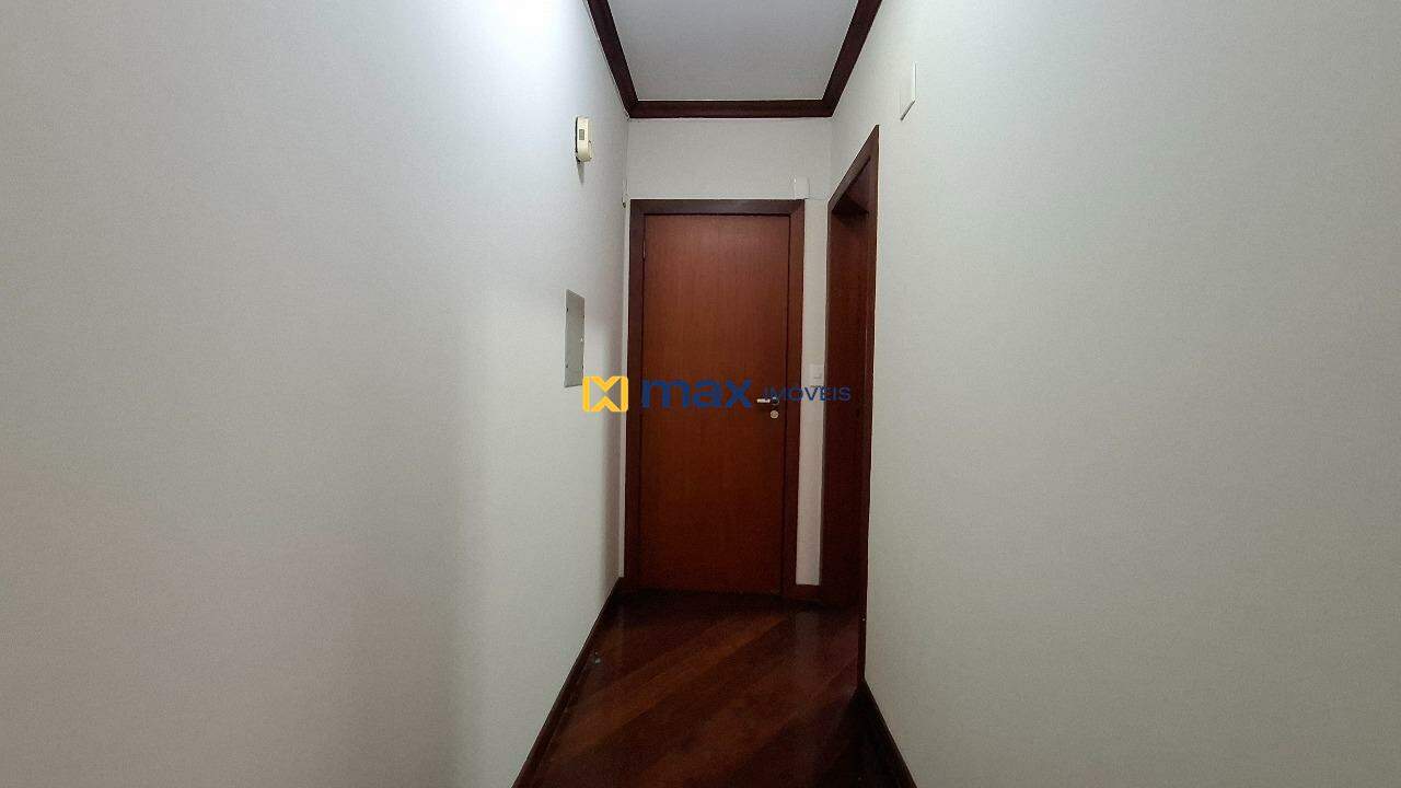 Apartamento à venda no Centro: Corredor