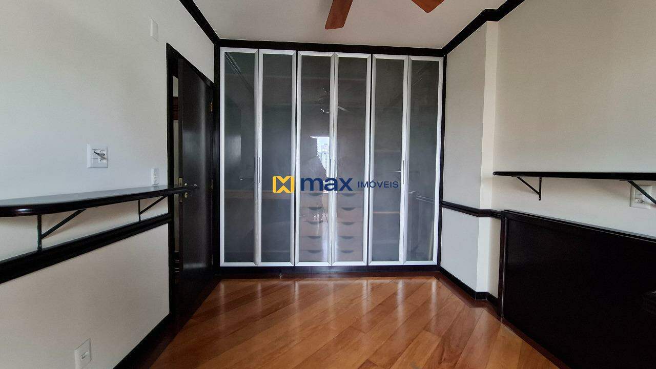 Apartamento à venda no Centro: Suíte 3