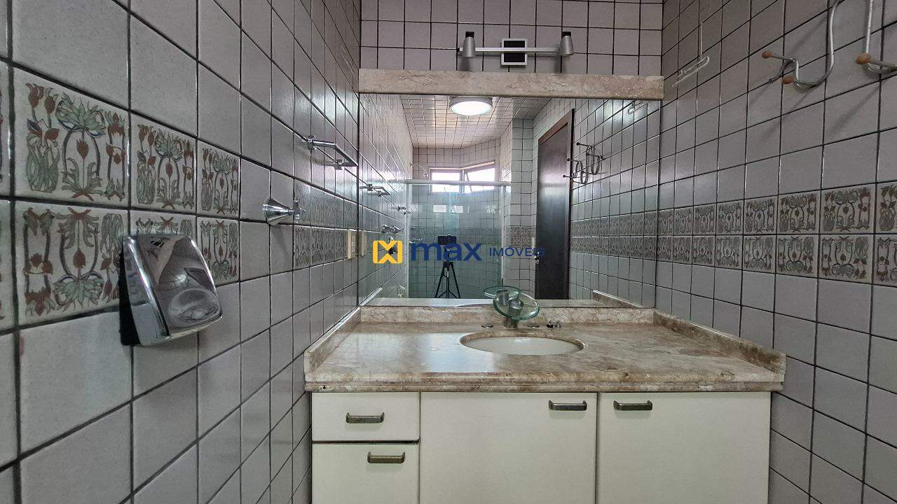 Apartamento à venda no Centro: Banheiro suíte 3