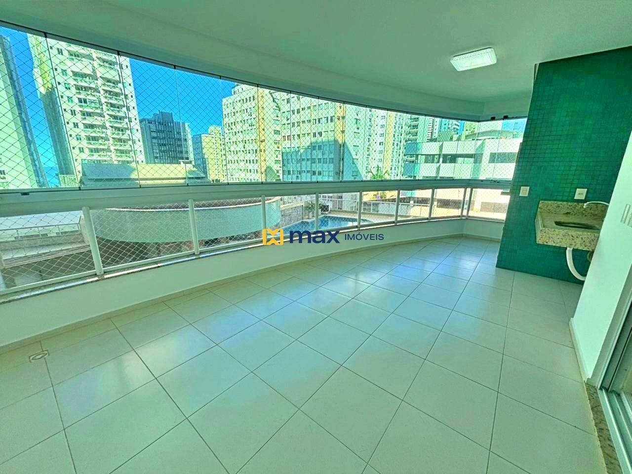 Apartamento à venda no Centro: sacada