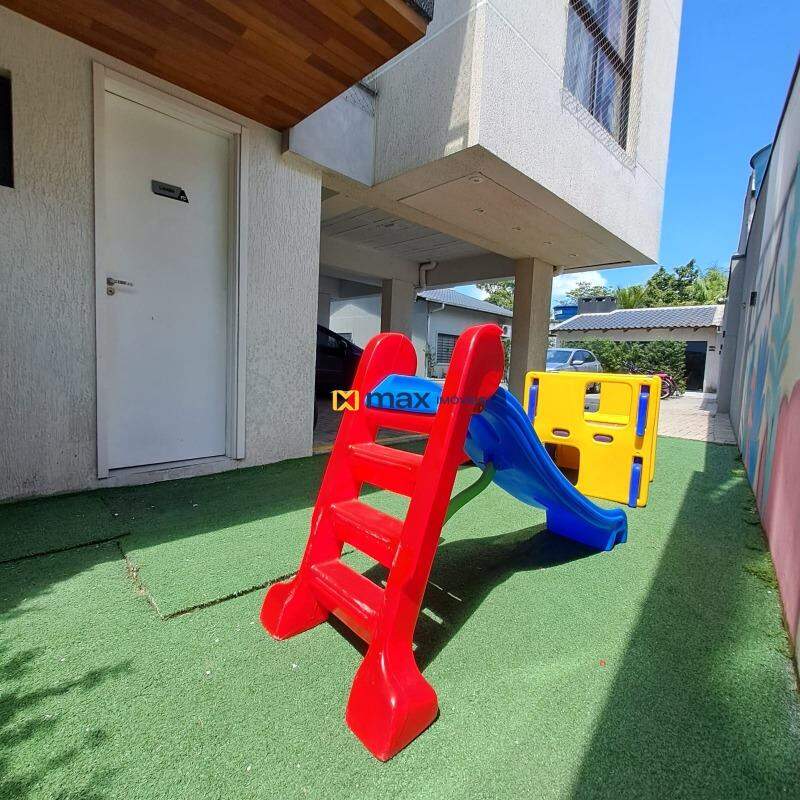 Apartamento à venda no Machados: Playground