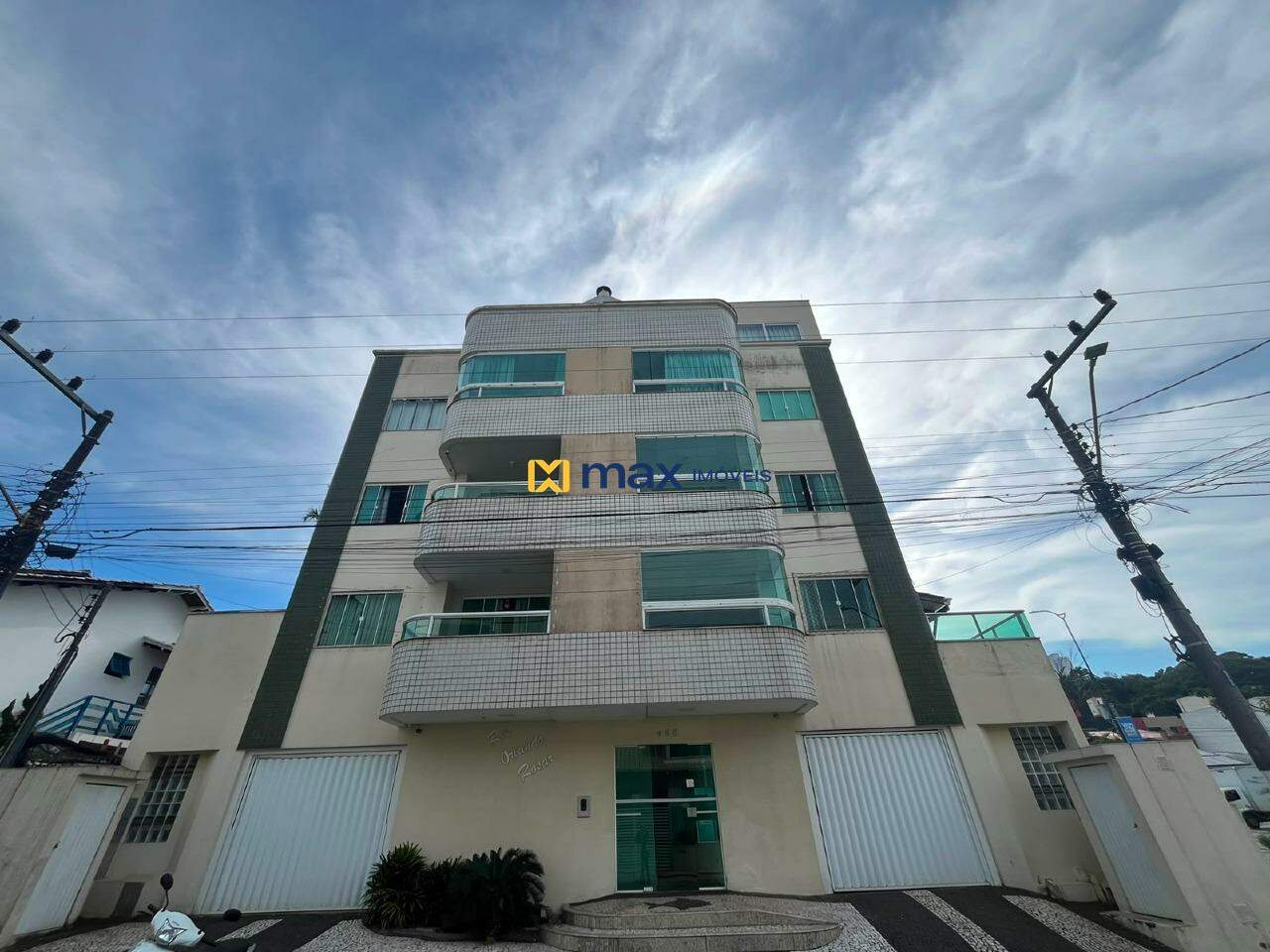 Apartamento para aluguel no Nações: 
