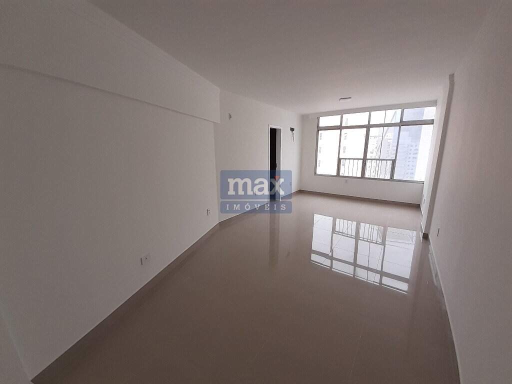 Sala para aluguel no Centro: Fachada