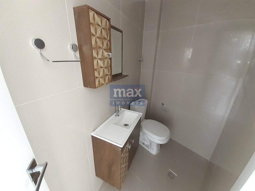 Sala para aluguel no Centro: Banheiro Social