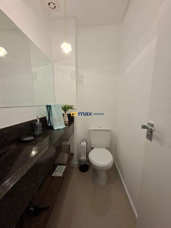 Apartamento para aluguel no São Judas: Lavabo