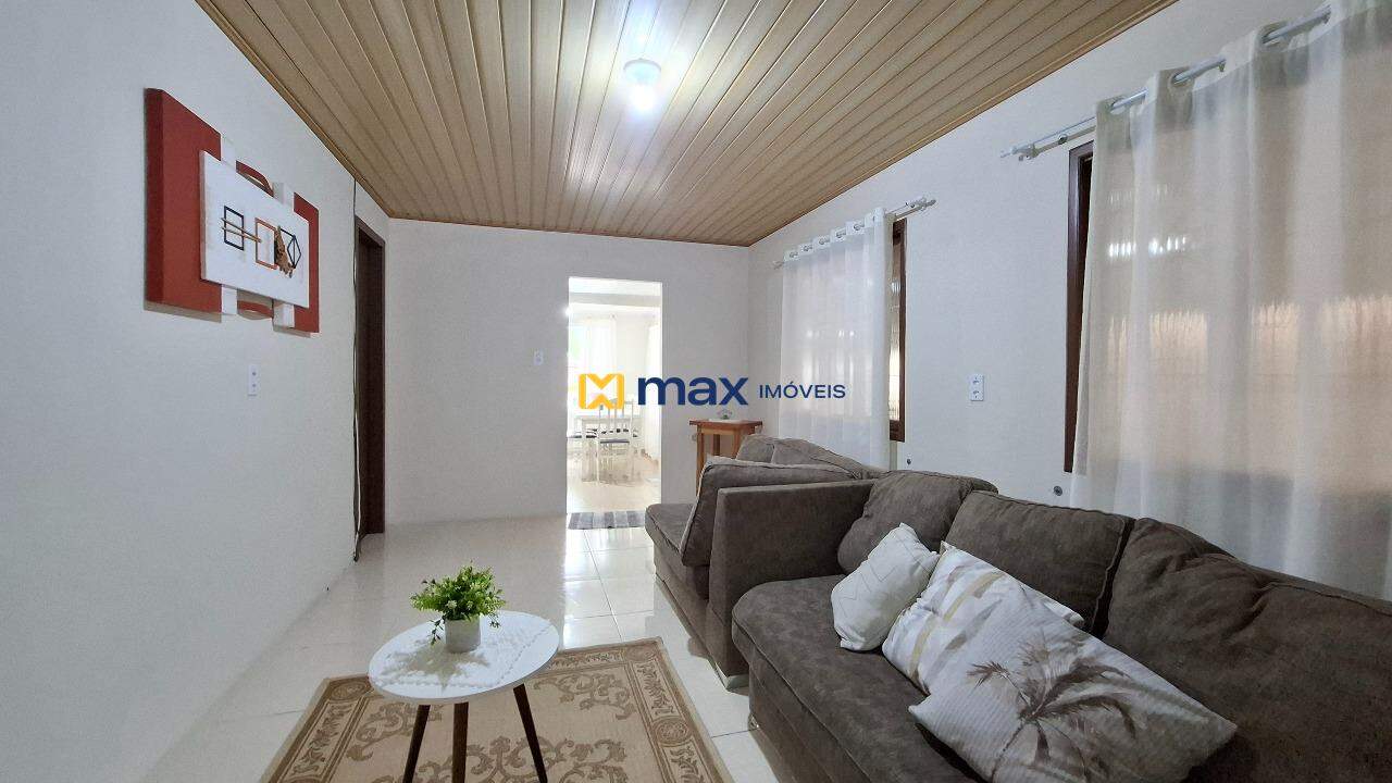Casa à venda no Espinheiros: Sala de estar