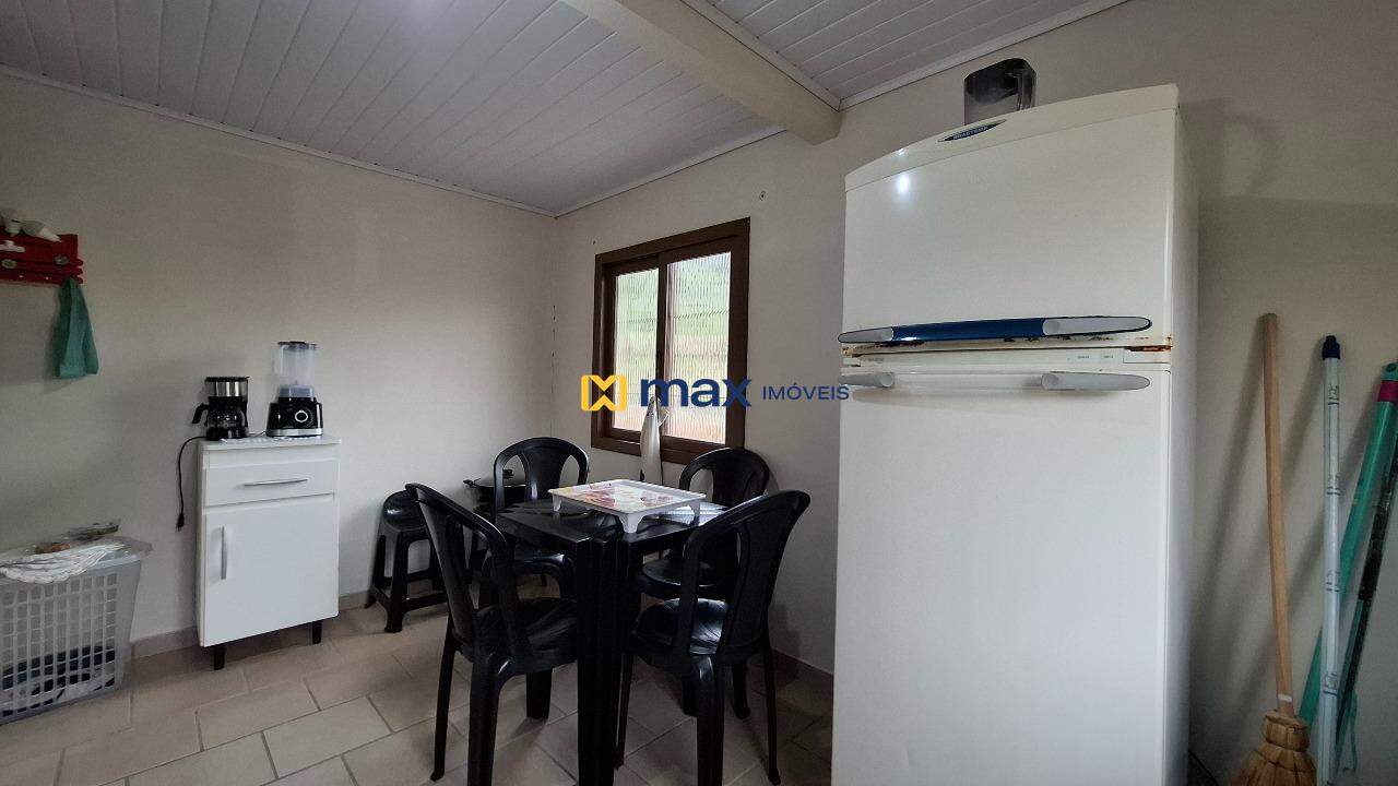 Casa à venda no Espinheiros: Área de serviço