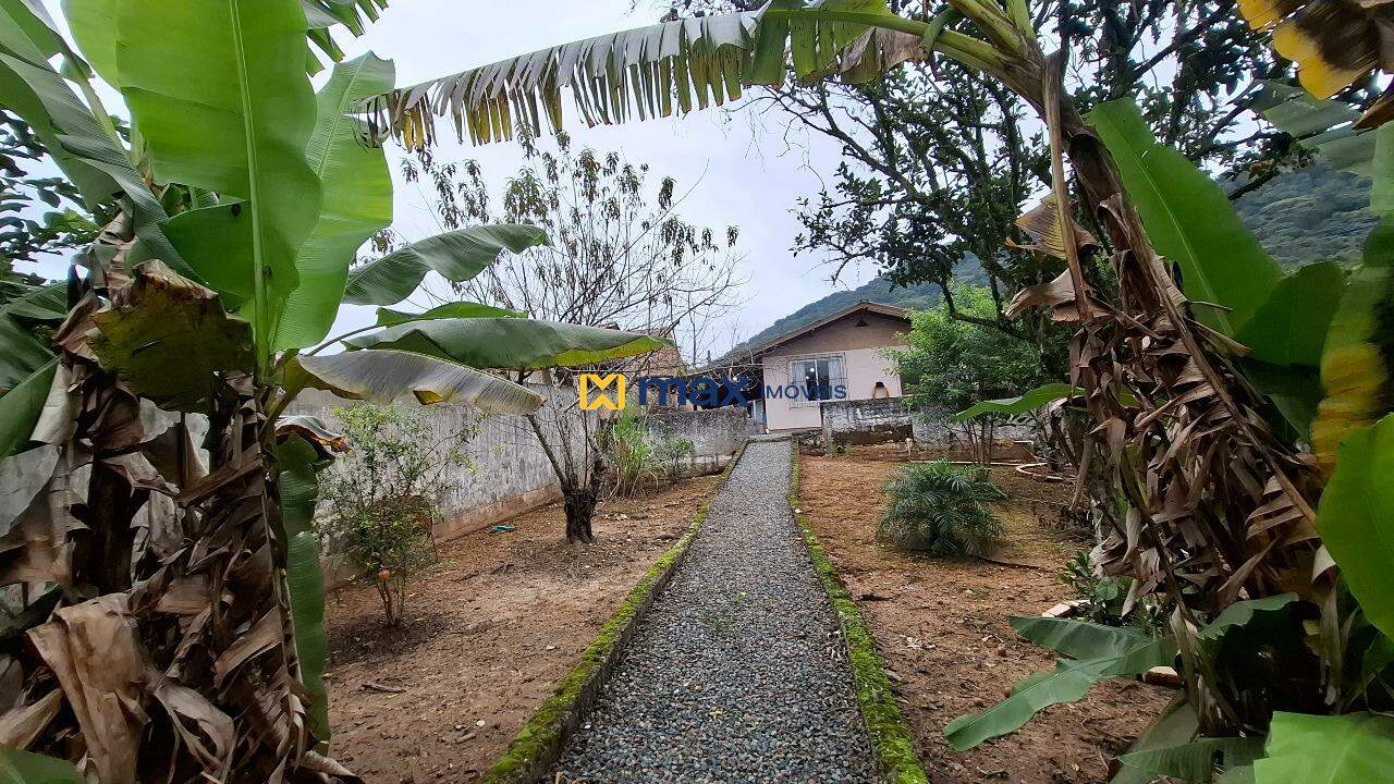 Casa à venda no Espinheiros: Área externa