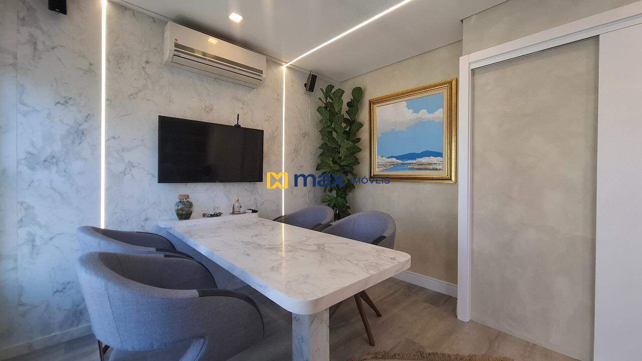 Sala à venda no Centro: Sala