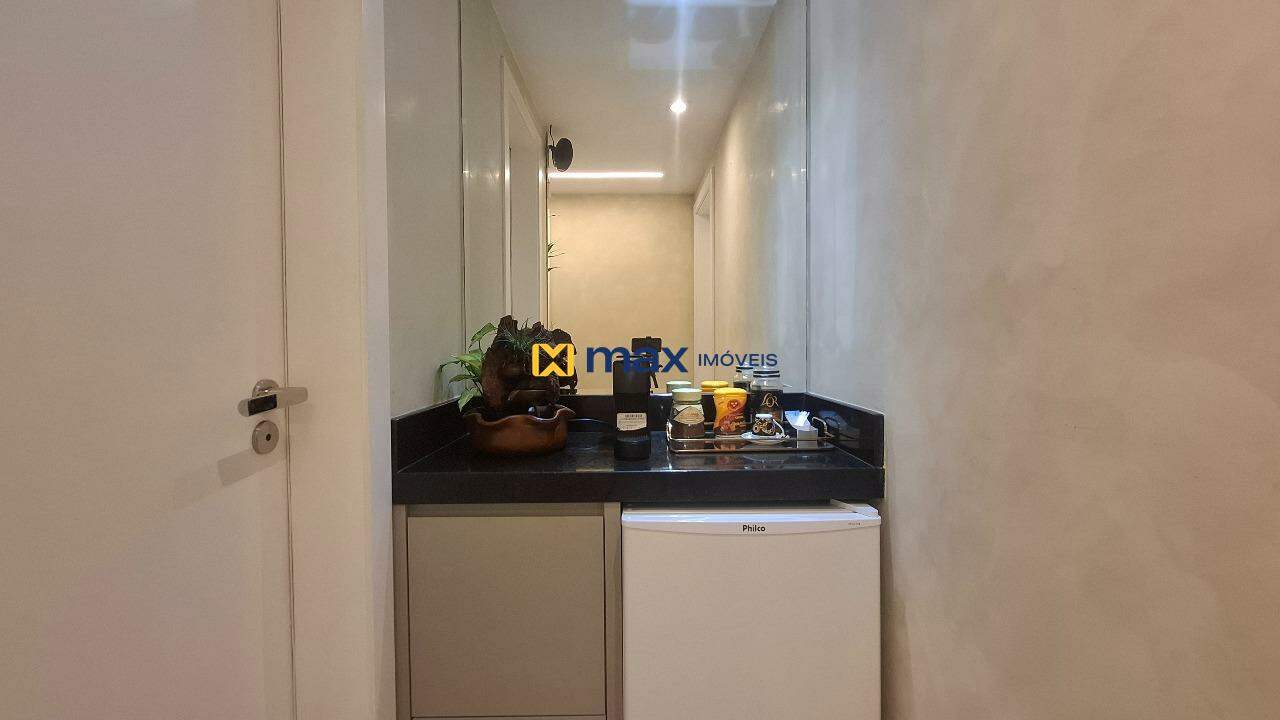 Sala à venda no Centro: Copa