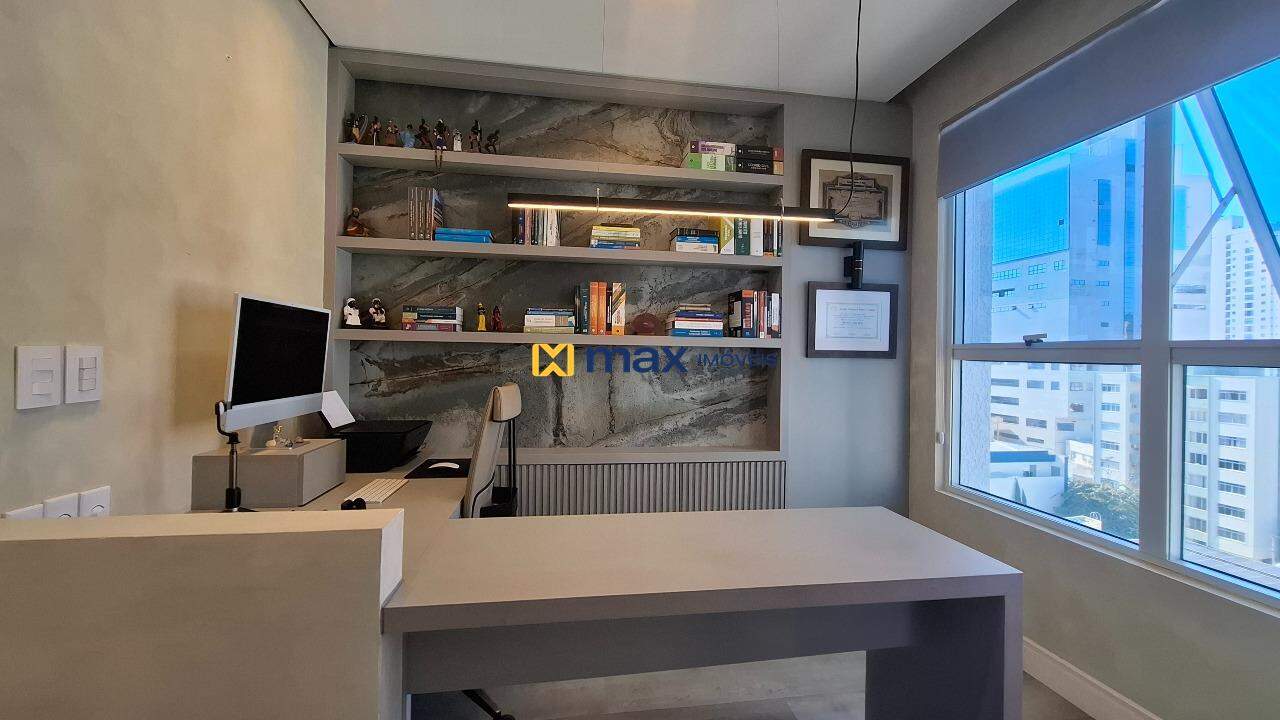 Sala à venda no Centro: Sala